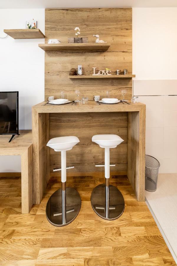 Apartmani Alexandar15 Новий Сад Екстер'єр фото