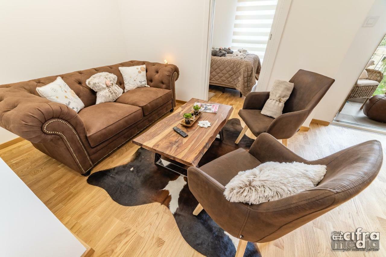 Apartmani Alexandar15 Новий Сад Екстер'єр фото