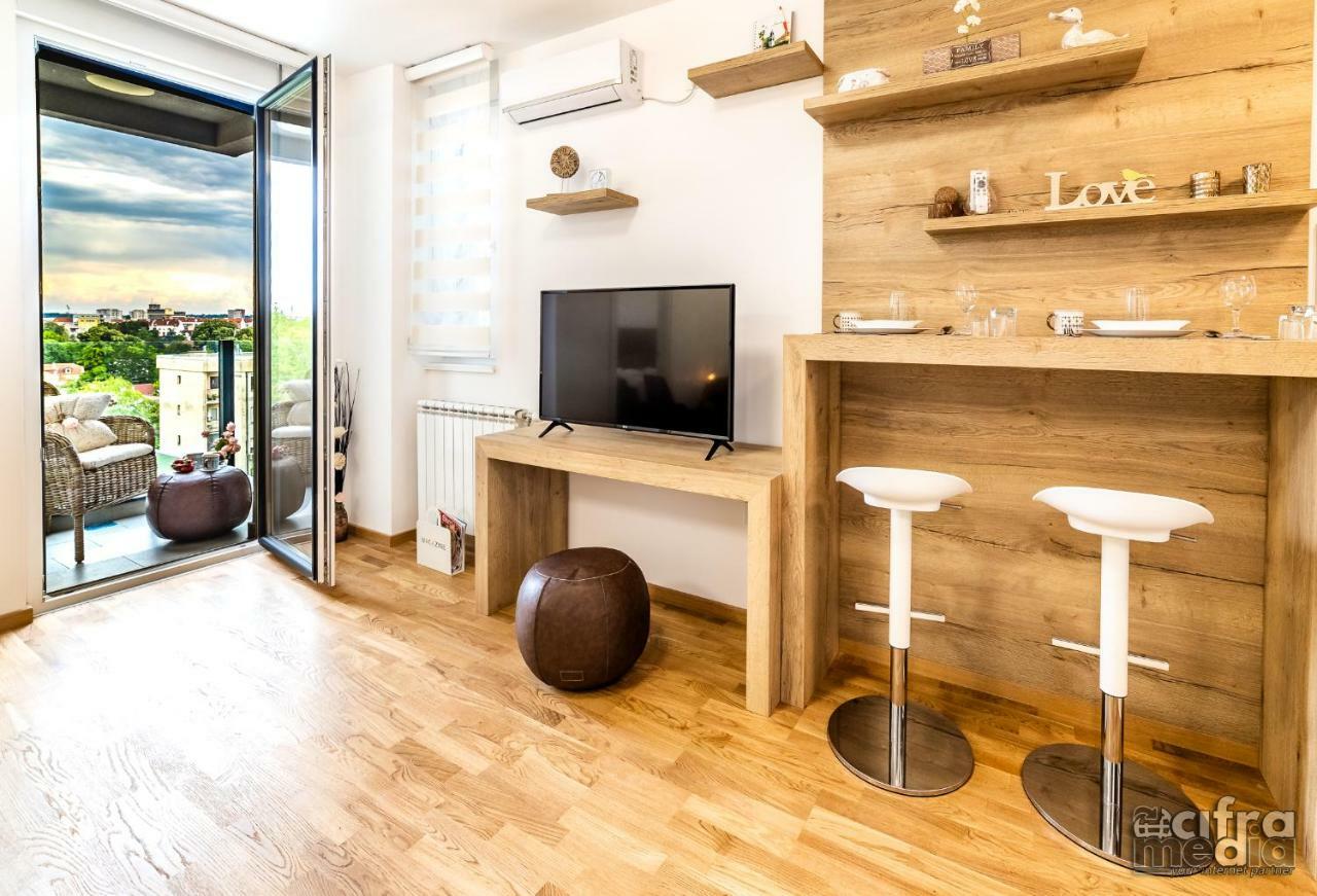 Apartmani Alexandar15 Новий Сад Екстер'єр фото