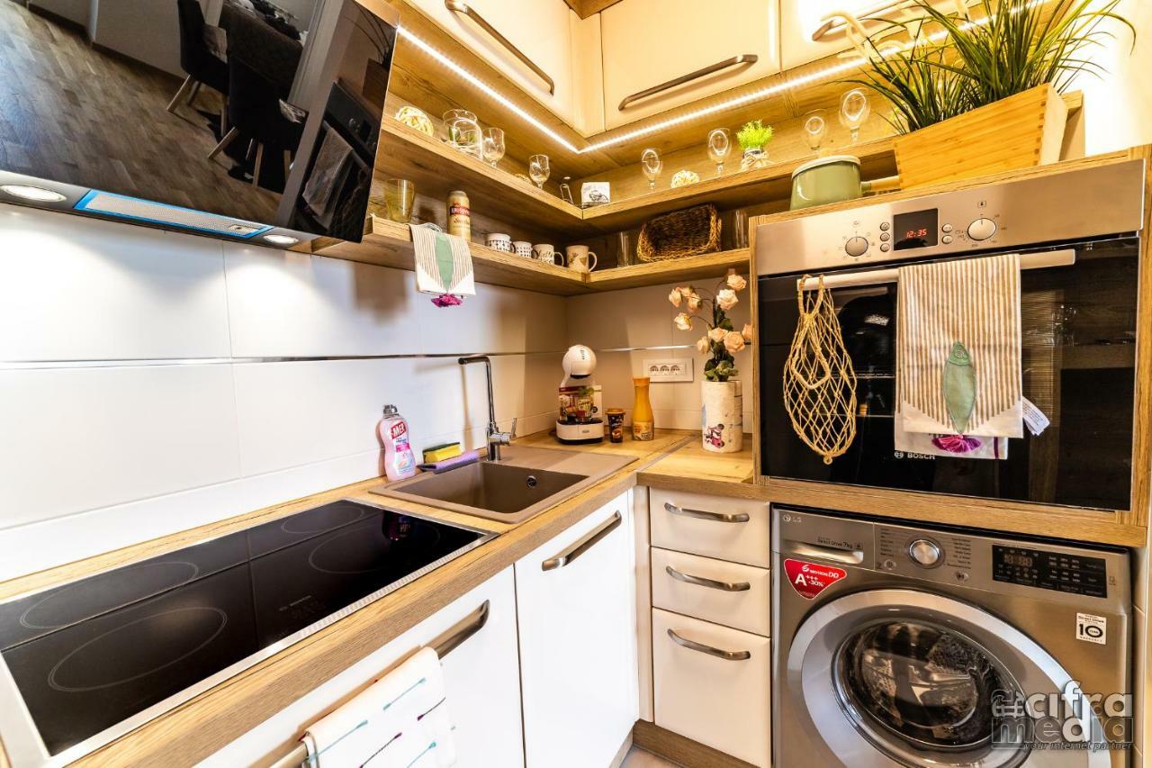 Apartmani Alexandar15 Новий Сад Екстер'єр фото